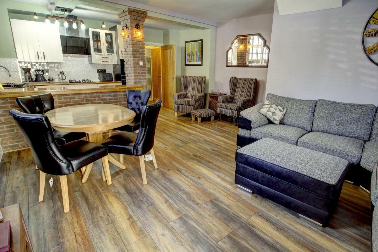 The Old Joiner'S Shop Apartment Whitby Luaran gambar